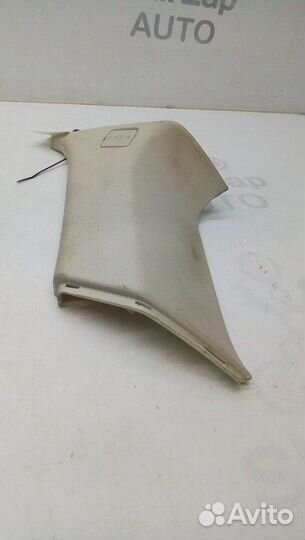 Обшивка стойки задняя правая Land Rover Range