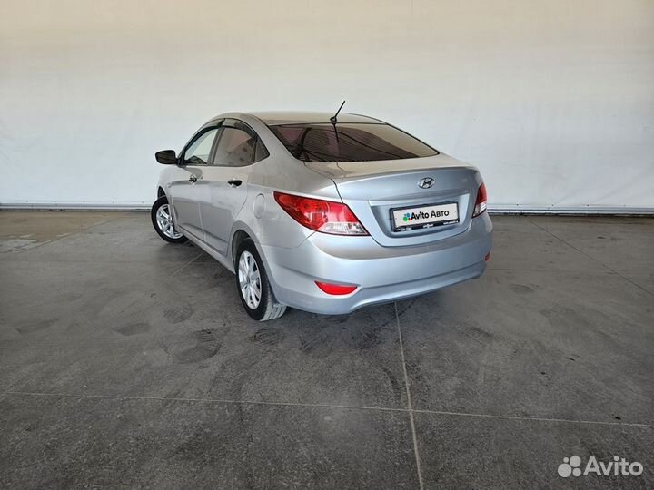 Hyundai Solaris 1.6 МТ, 2012, 157 000 км