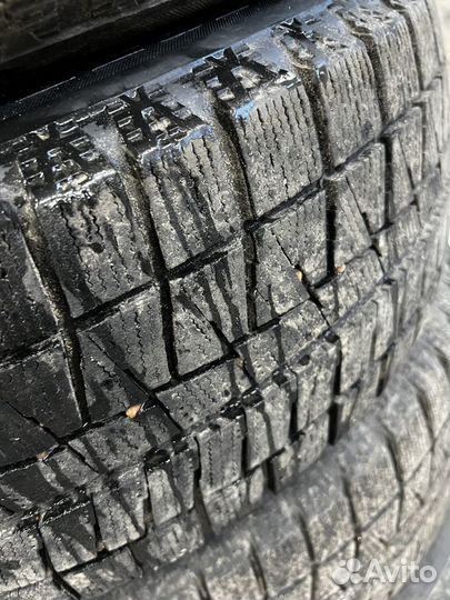 Bridgestone Regno GR-XII 215/60 R16