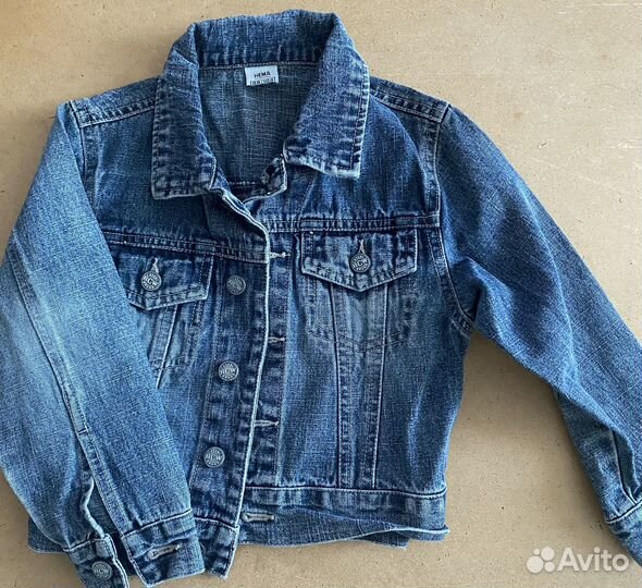 Куртки, ветровки, жилетки до 2 лет от