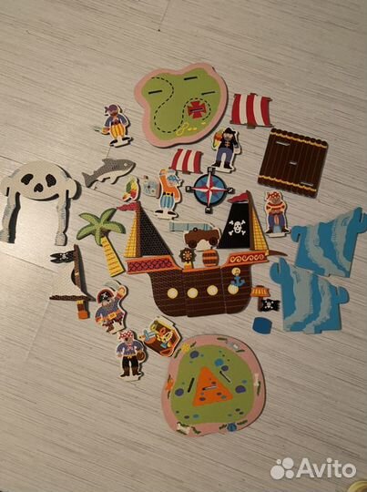 Игрушки для ванной прилипают к плитке/ванне