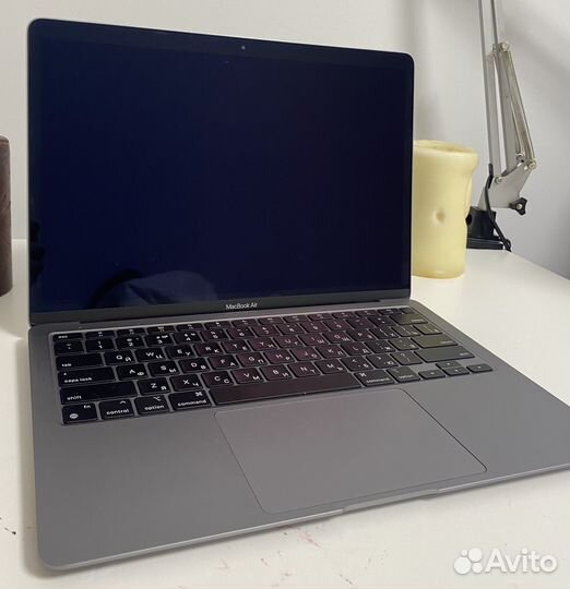 Apple MacBook air 13 2020 m1 8gb 512