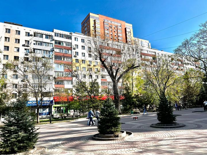 2-к. квартира, 60 м², 5/9 эт.