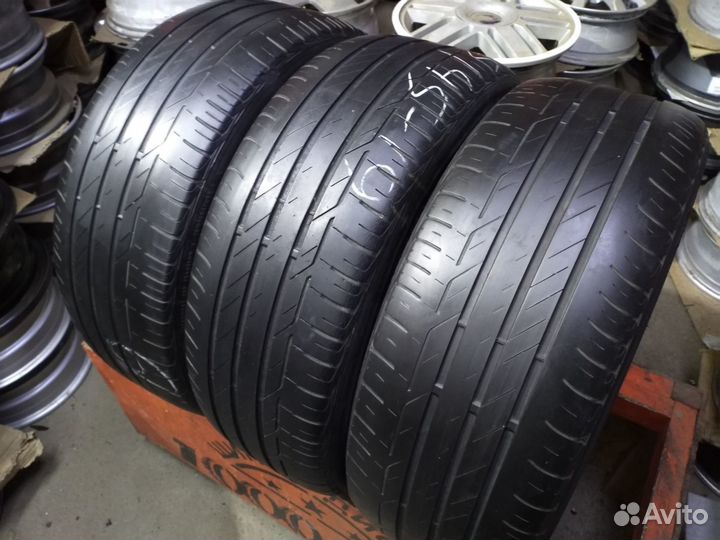 Bridgestone Turanza T001 225/45 R19
