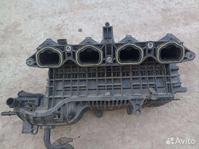 Коллектор впускной Volkswagen Skoda