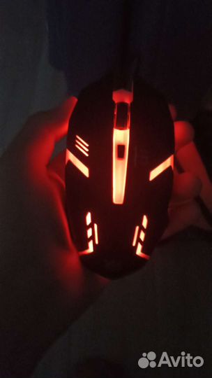 Игровая мышка разноцветная