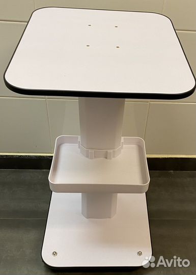 Тележка косметологическая