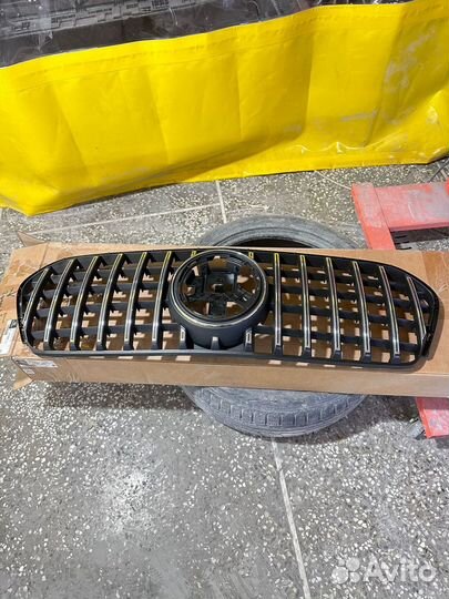 Решетка радиатора Mercedes-Benz GLE 167 AMG 5.3