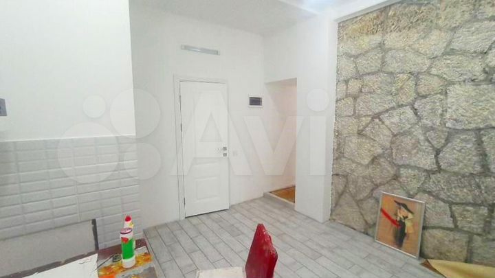 2-к. квартира, 97 м², 1/1 эт.