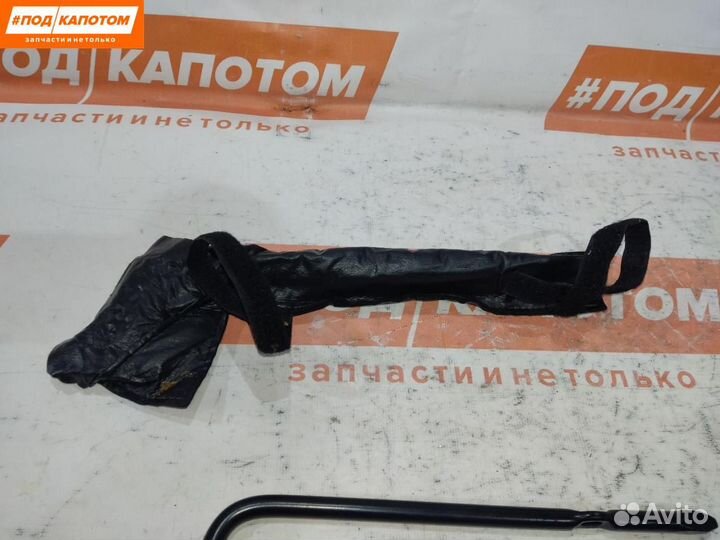 Ключ балонный Chevrolet Captiva 2010