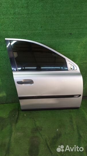 Дверь передняя правая в сборе передняя правая