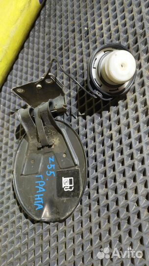 Лючок бензобака LADA Granta