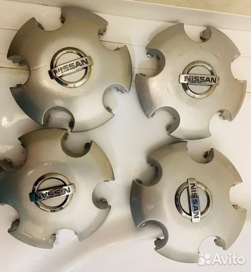 Колпачоки ступицы Nissan Terrano