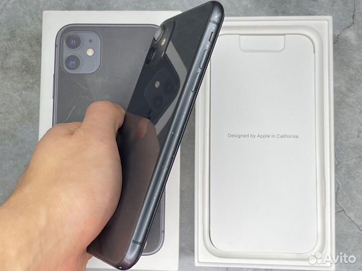 iPhone 11, 64 ГБ