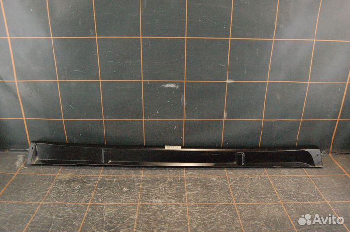 Накладка порога наружная - Mitsubishi Outlander 3