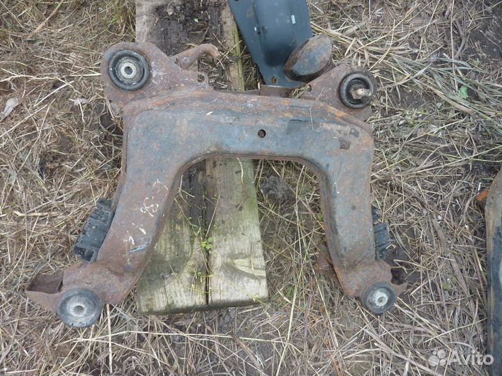 Балка BMW E36 Задняя подвеска