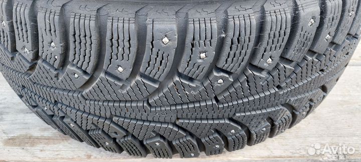 Nokian Tyres Hakkapeliitta 5 225/45 R17