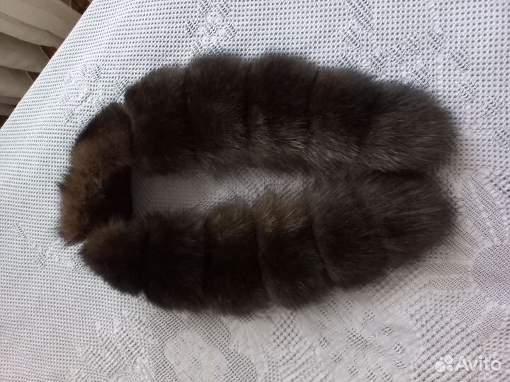 Меховой воротник песец