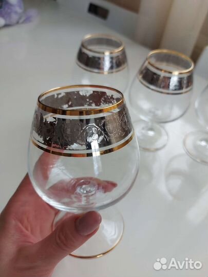 Хрустальные бокалы