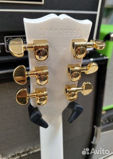 Электрогитара Gibson Les Paul Studio White