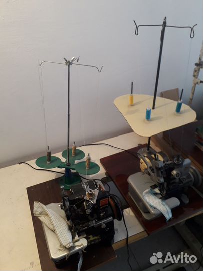 Швейная машина оверлок