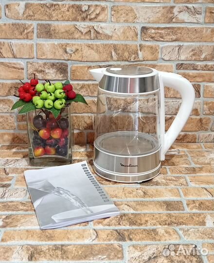 Чайник Мулинекс BY730132