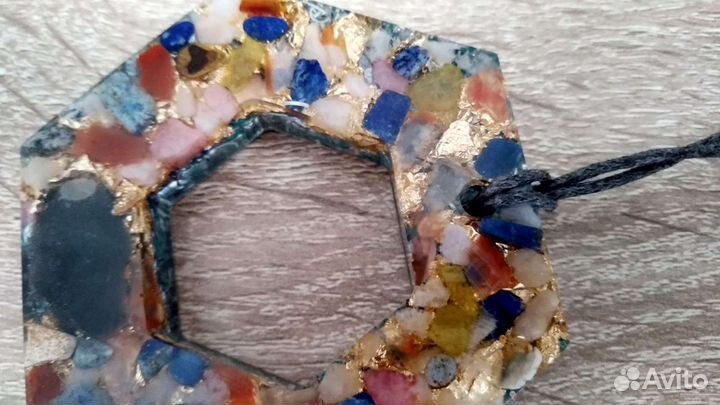 Кулон-оргонит