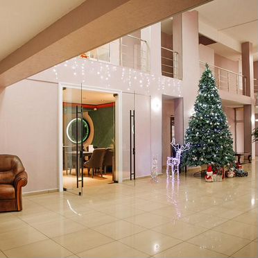 Sun Hotel (Сан)