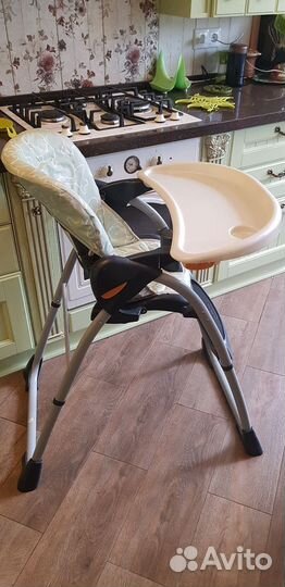 Стульчик для кормления chicco