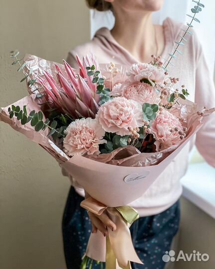 Букет с протеей