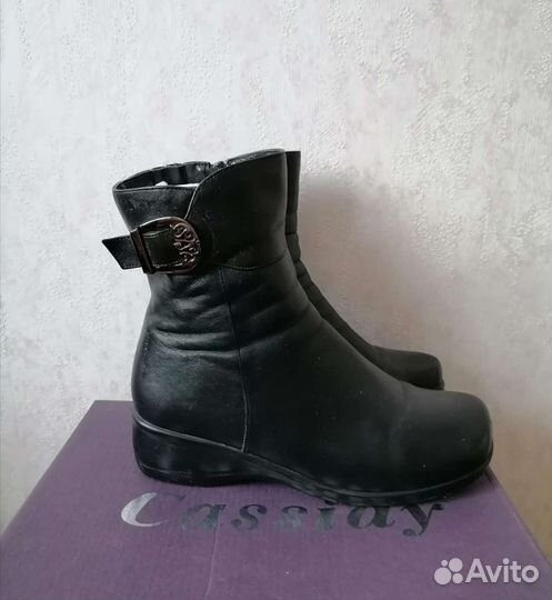 Ботинки женские