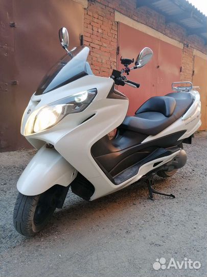 Сузуки бургман скайвей 250