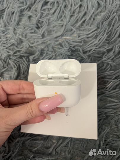 Apple airpods 3 magsafe charging case