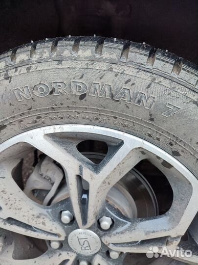 Nokian Tyres Nordman 7 205/65 R16