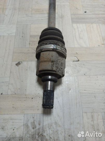 Привод передний левый Kia Rio 3