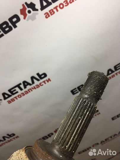 Полуось передняя правая Mitsubishi Carisma