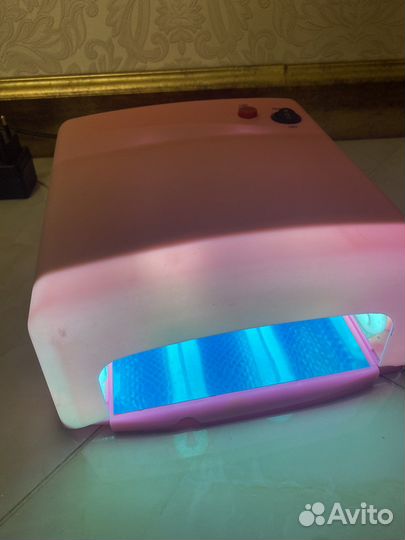 Лампа для ногтей