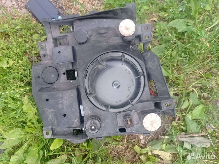 Volkswagen t4 фары(косая морда)