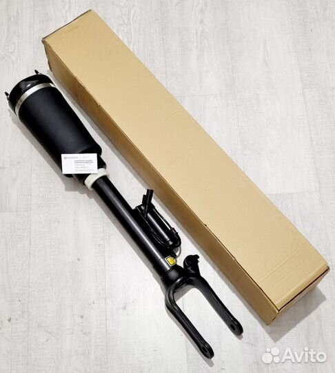 Передняя пневмостойка Mercedes-Benz X164