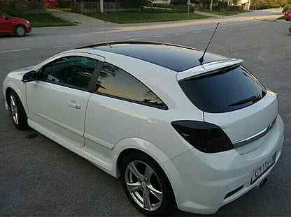 Opel Astra h GTC 2010