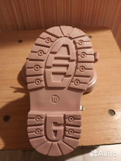 Ботинки демисезонные для девочки