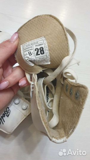 Коньки, 28 размер