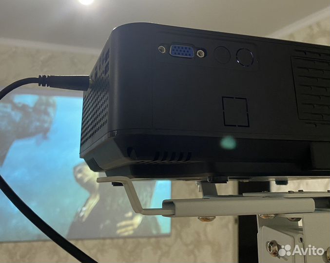 Проектор everycom 8m