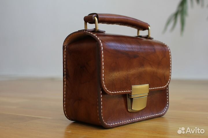 Пошив изделий из кожи