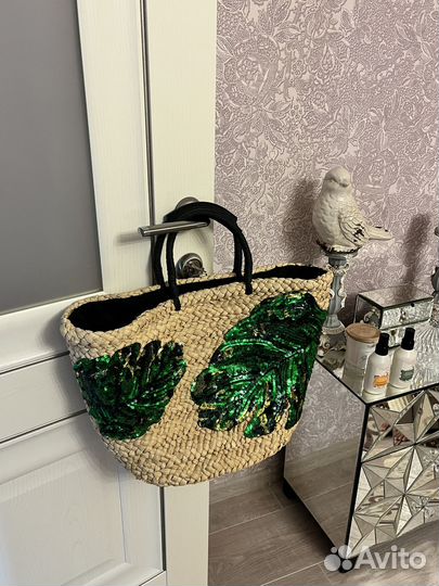 Продам соломенную сумку