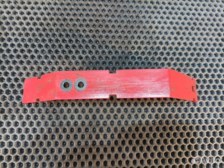 Кронштейн фонаря заднего Daf XF105