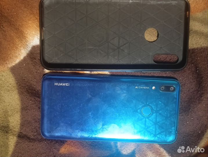 HUAWEI Y7 (2019), 3/32 ГБ