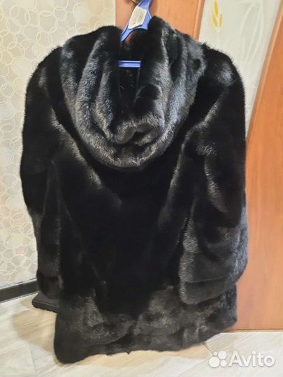 Шуба норковая с капюшоном 46-48