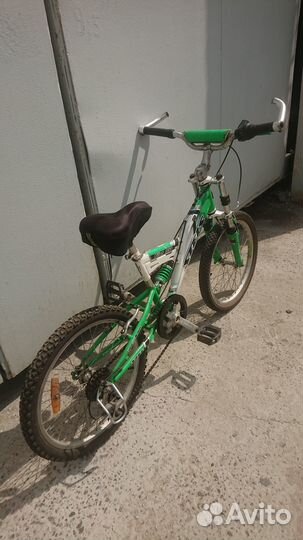 Велосипед Stels Pilot 250. колеса 20