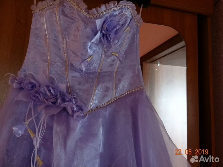 Продам выпускное платье